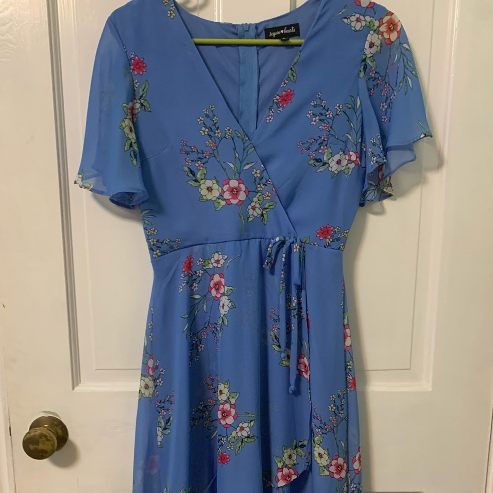 Gently worn Light Blue floral dress JUNIORS size 3